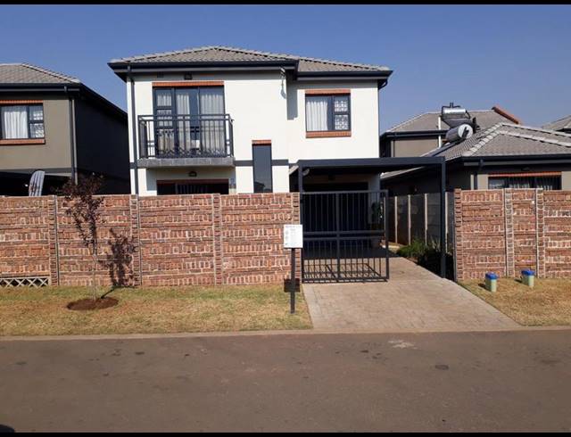 3 BEDROOM HOUSE FOR SALE IN LEOPARD’S REST